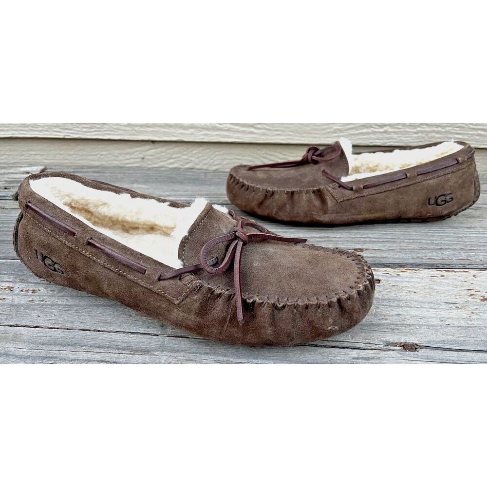 UGG Dakota Women’s 10 Suede Moccasin Slippers - Brown